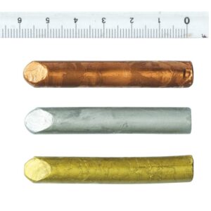 Boîte de 48 crayons à la cire couleurs or, argent et bronze