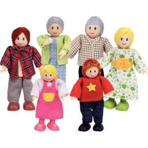 Famille de 6 poupées européennes