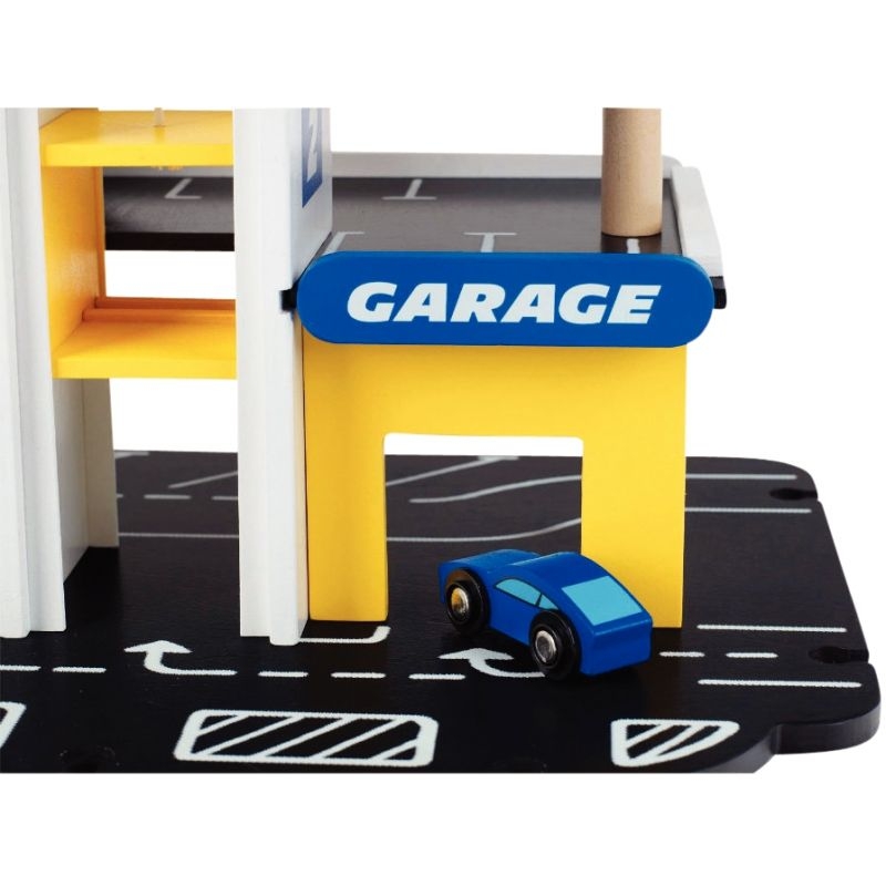 Garage Michelin en bois + 2 voitures