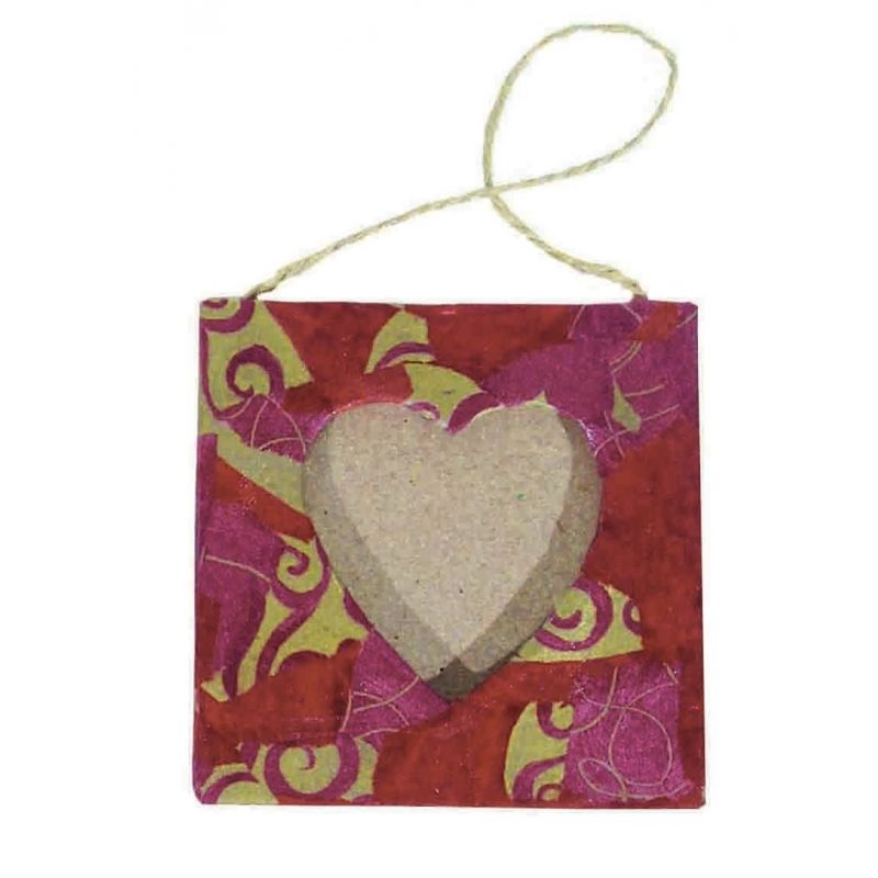 Lot de 10 cadres mini coeur en carton à décorer