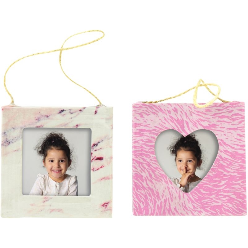 Lot de 10 cadres mini coeur en carton à décorer