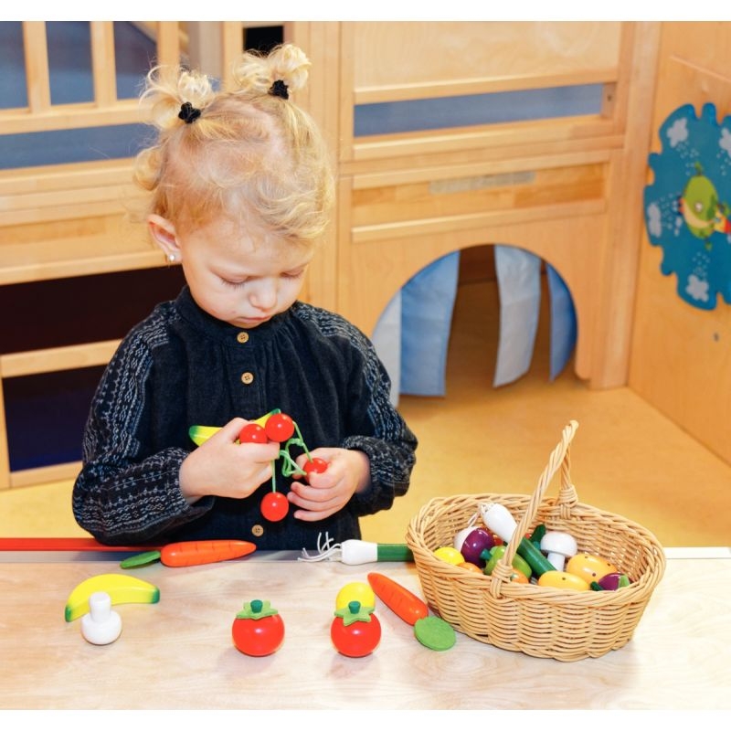 Panier de 24 fruits et légumes en bois