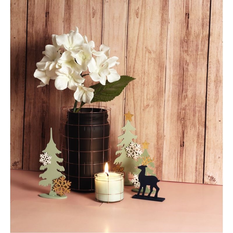 Planche décor forêt de Noël en bois