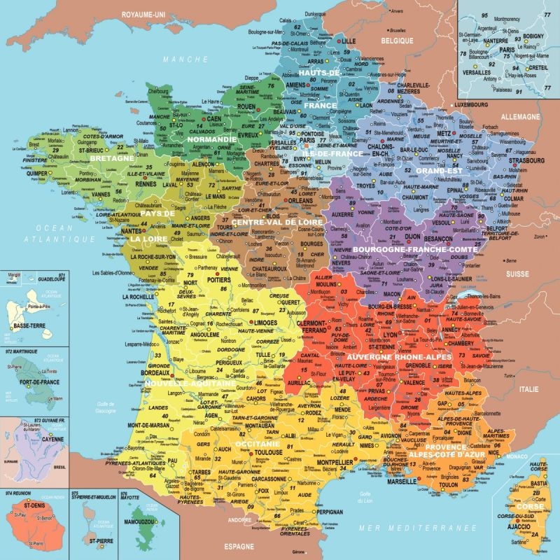 Puzzle en bois d’environ 100 pièces, la carte des départements de France