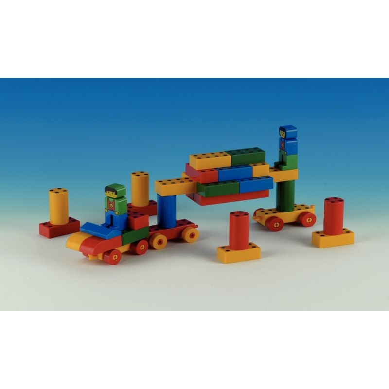 Set manético junior de 98 pièces + 12 fiches modèles formes et couleurs assorties