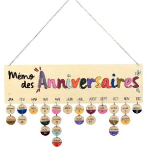 Calendrier des anniversaires en bois