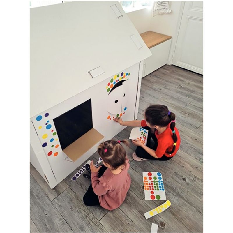 Maison géante en carton blanc à monter
