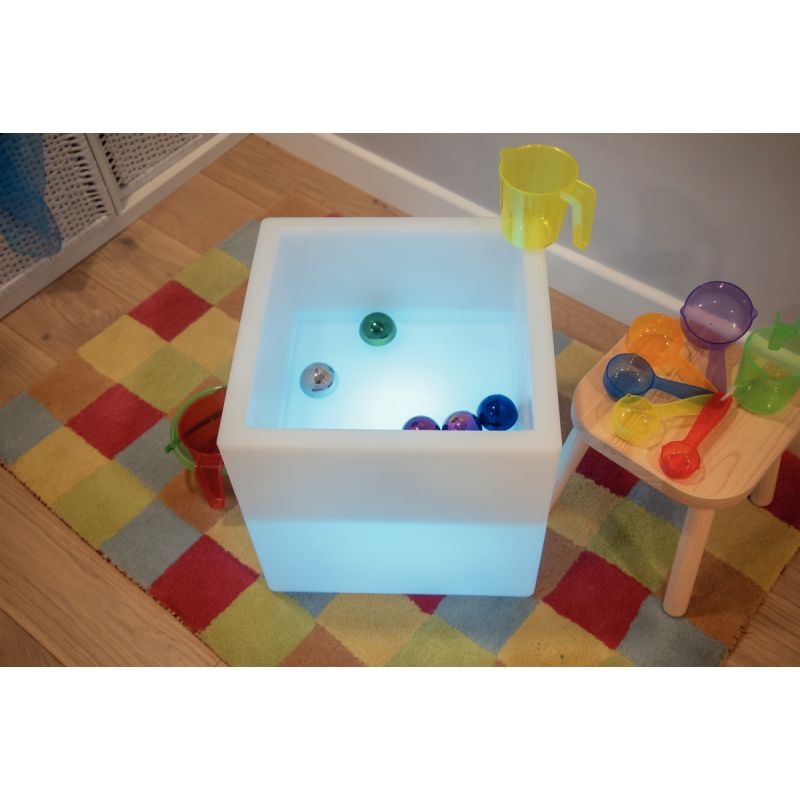 Table lumineuse carrée