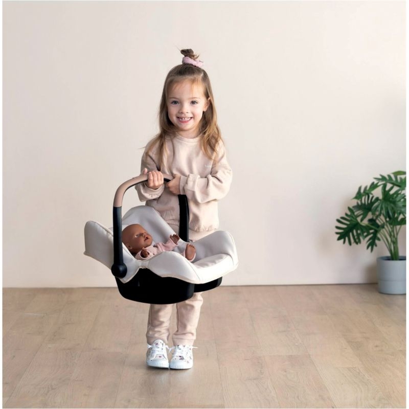 Maxi-cosi porte-poupée